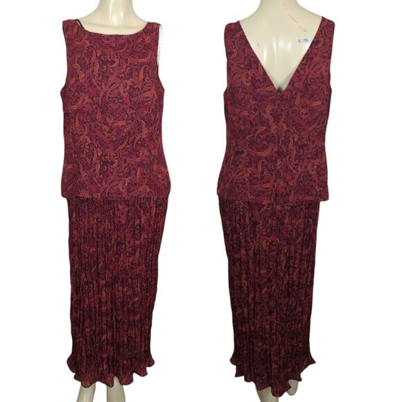 Sheri Martin sleeveless Red Paisley Pleated Maxi dress‎ with Low V back size 14 - Picture 1 of 16